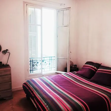 Central Style Cosy Flat Renovated * Niza